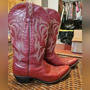 Shyanne, sz 10, red, snip toe western boots